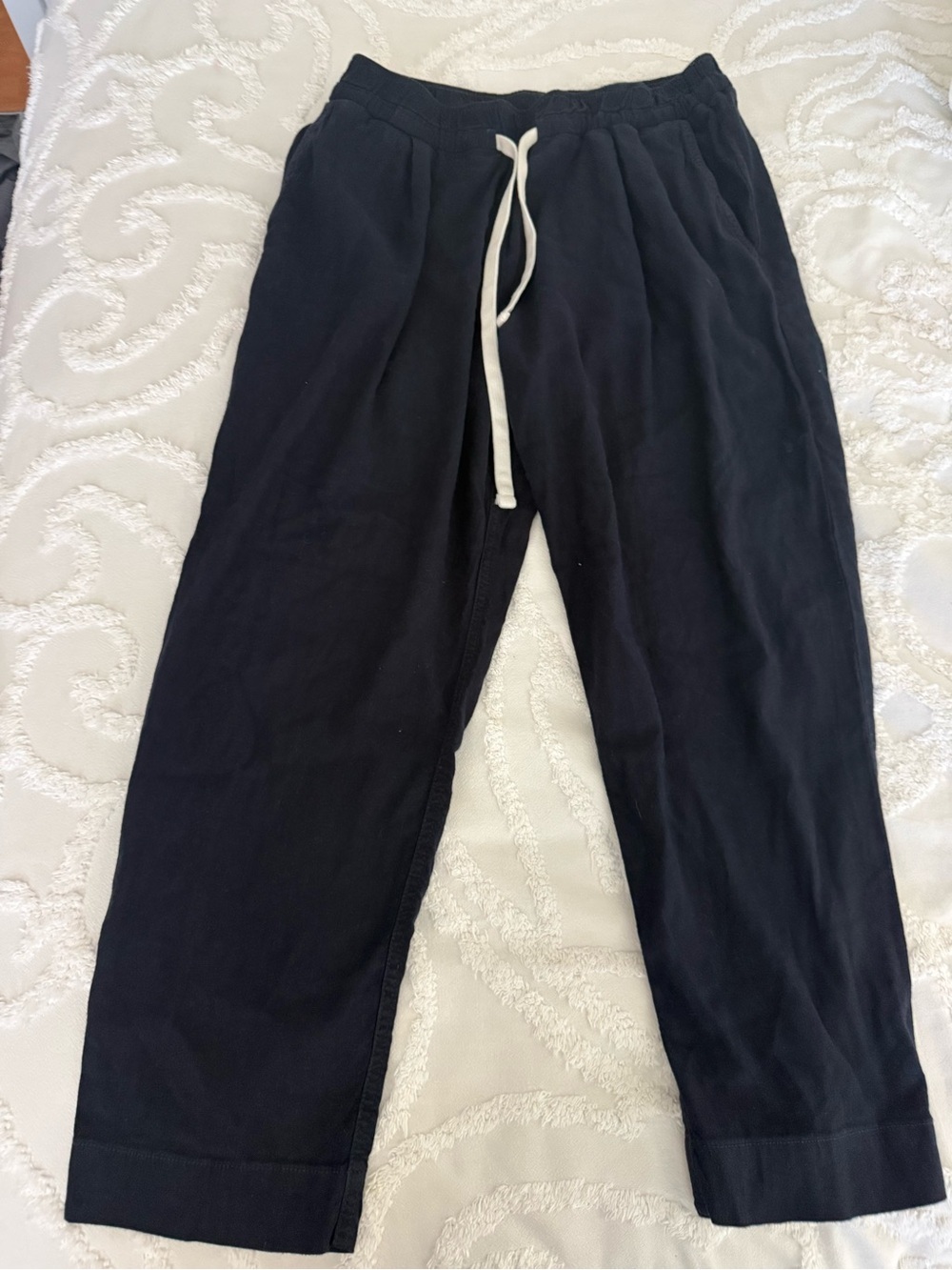 Monrow Navy Pants with White Drawstring